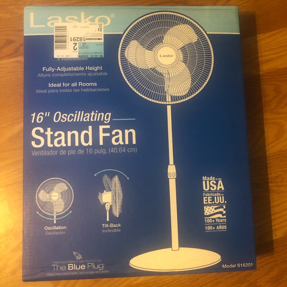 Lasko oscillating stand fan